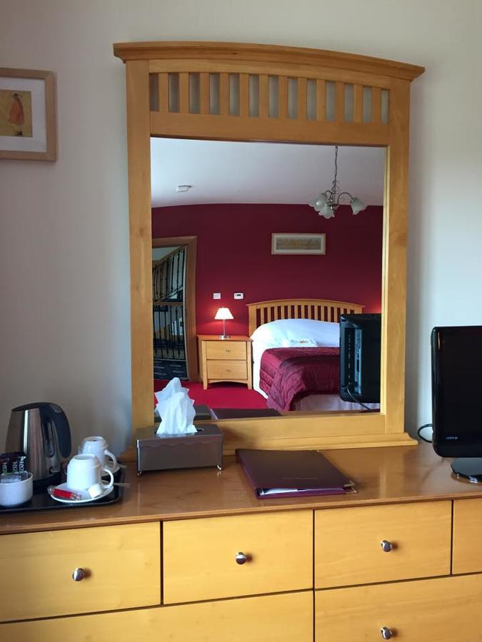 Red Gate House B&B Malin Εξωτερικό φωτογραφία